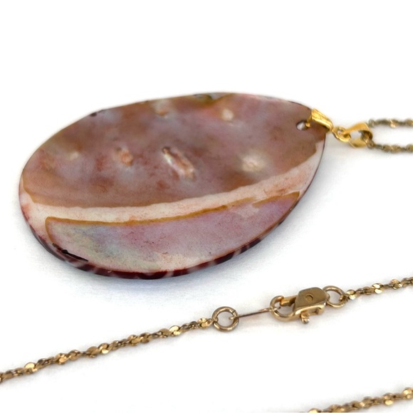 Blue Black Designer Shell Statement Necklace Gold Tone Chain - Picture 9 of 10